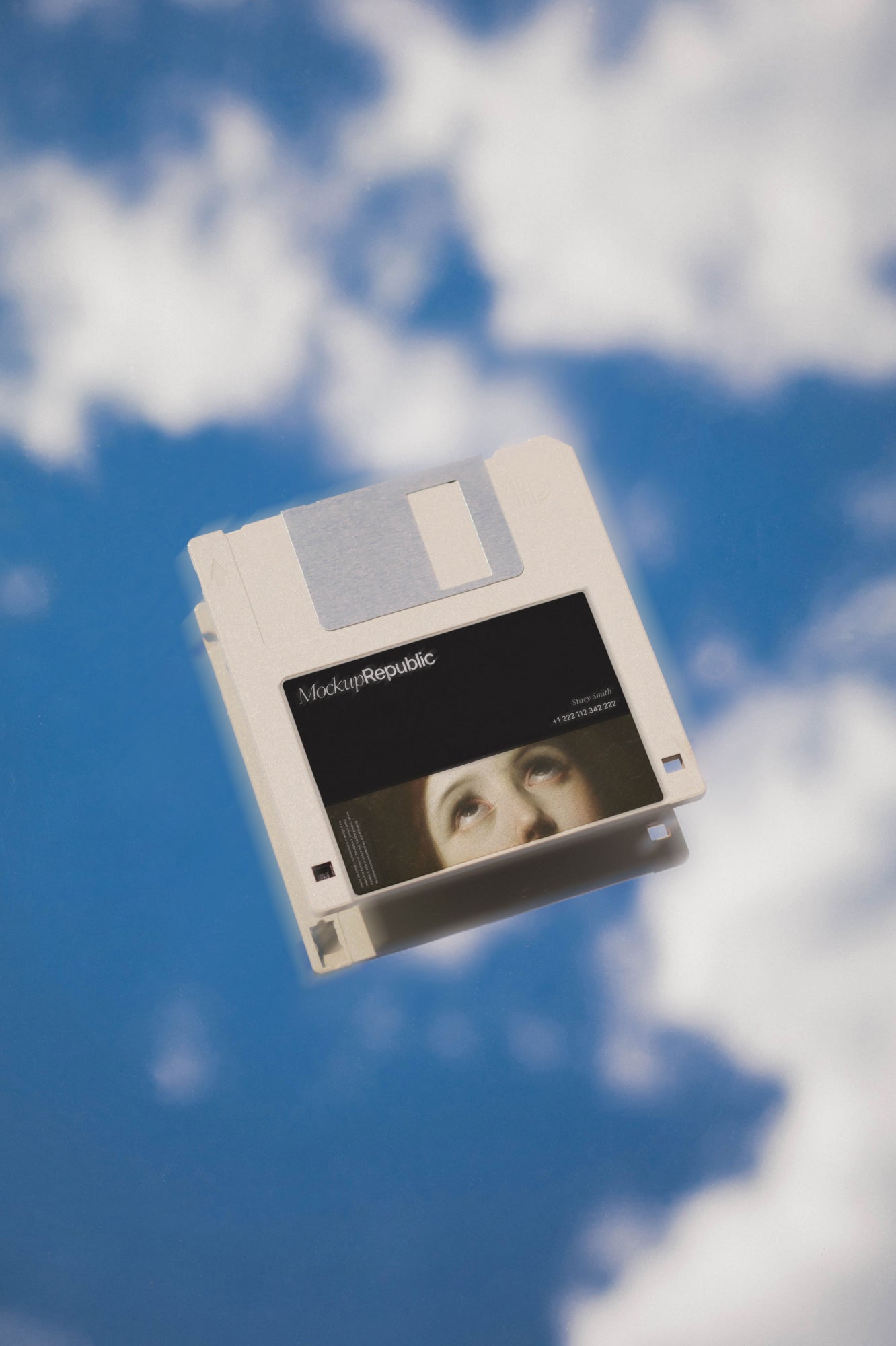 Floppy Disk Mockup DS_013