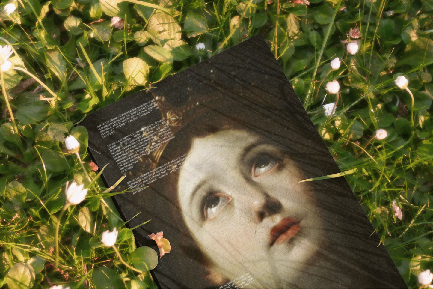 Dark Book Mockup DS_035