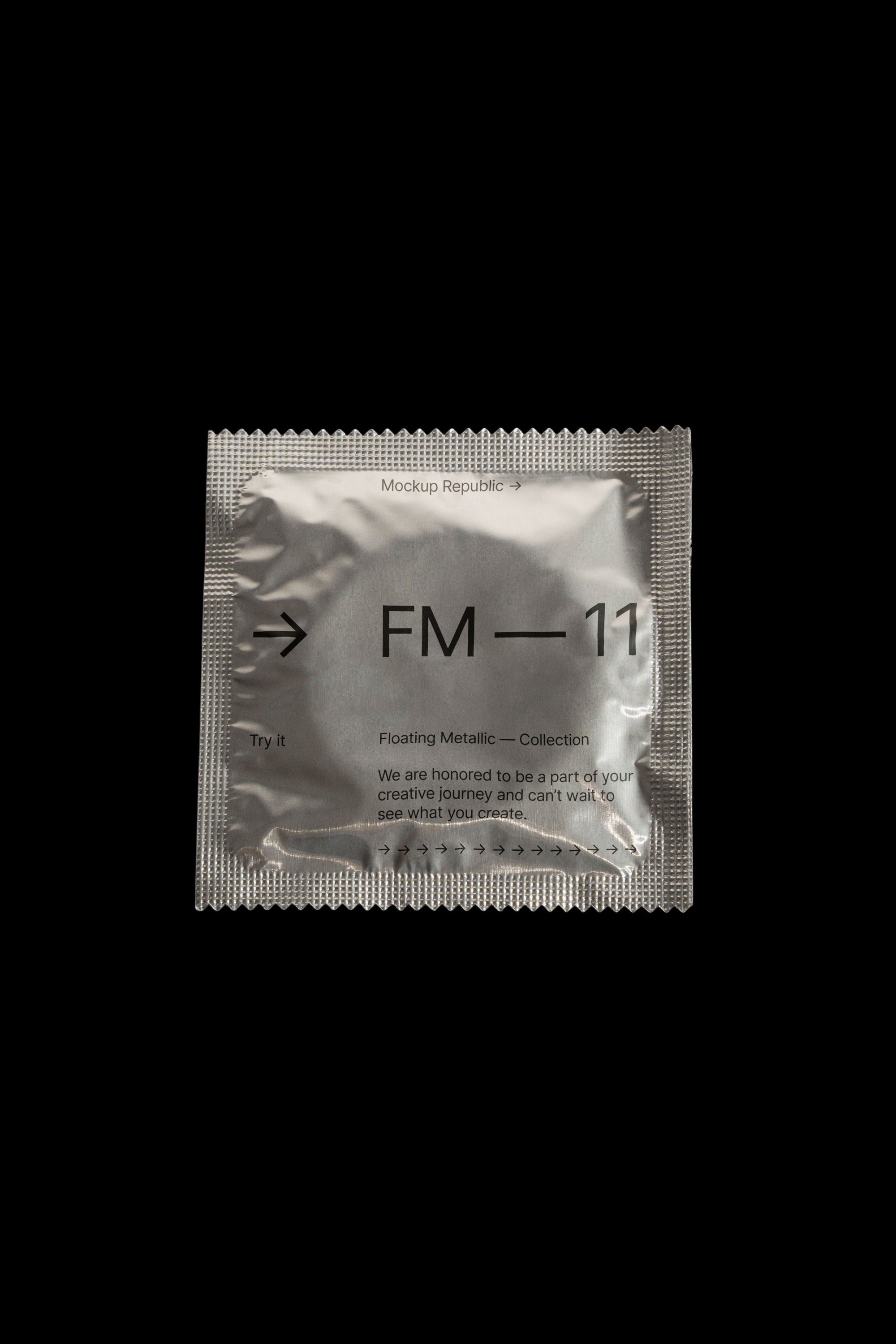 Condom Mockup FM_011