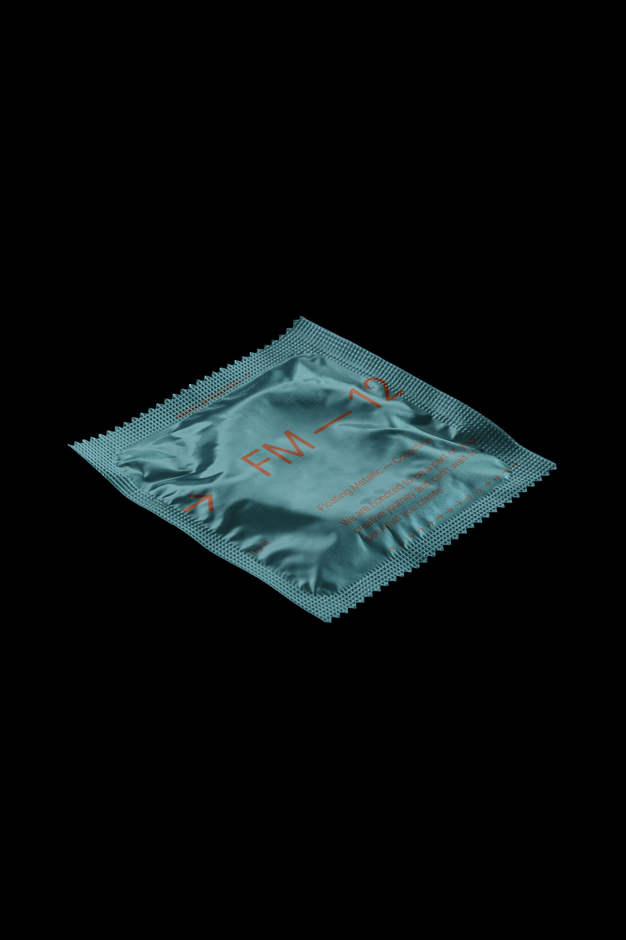 Condom Mockup FM_012