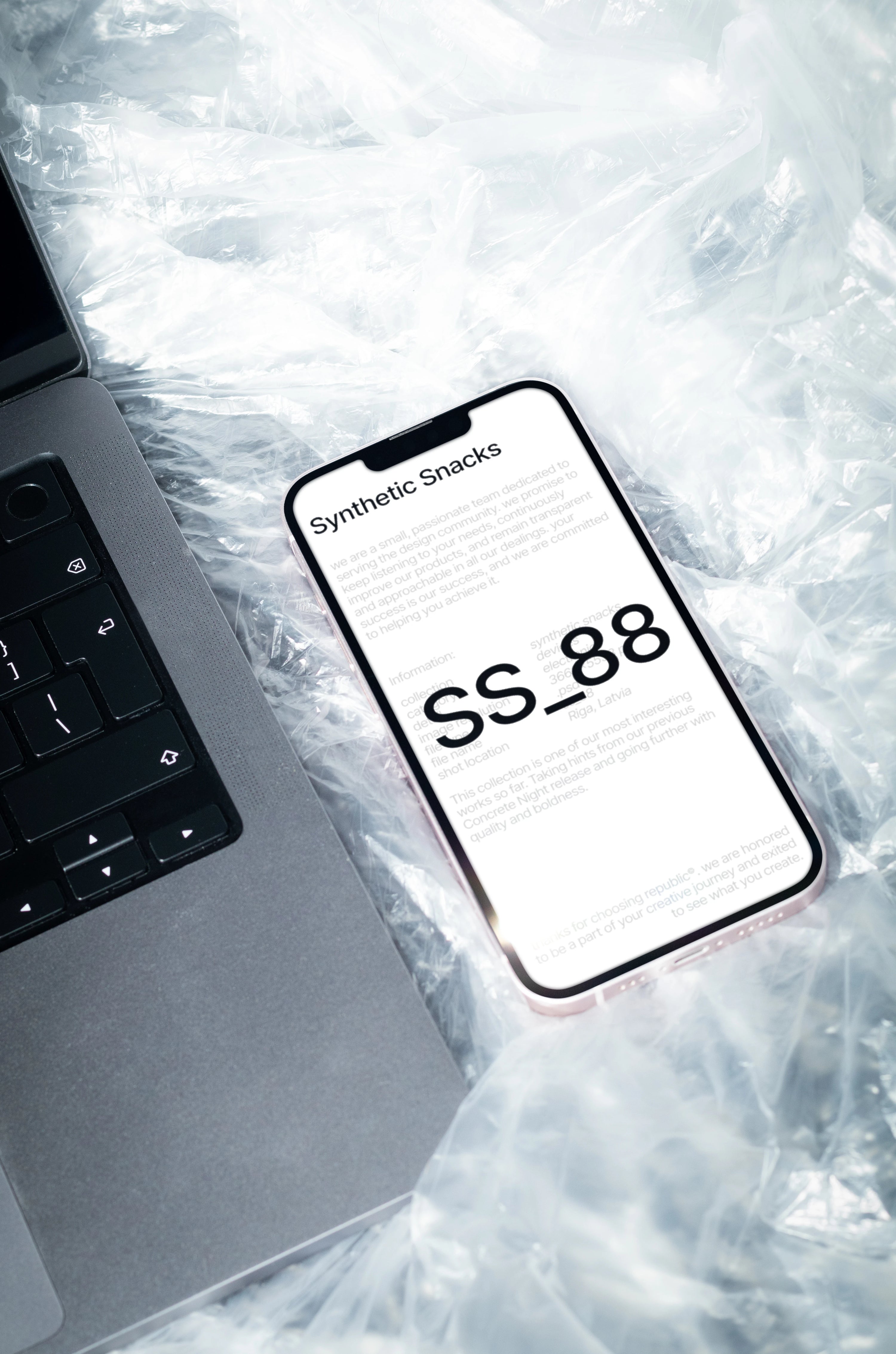 iPhone Mockup SS_88