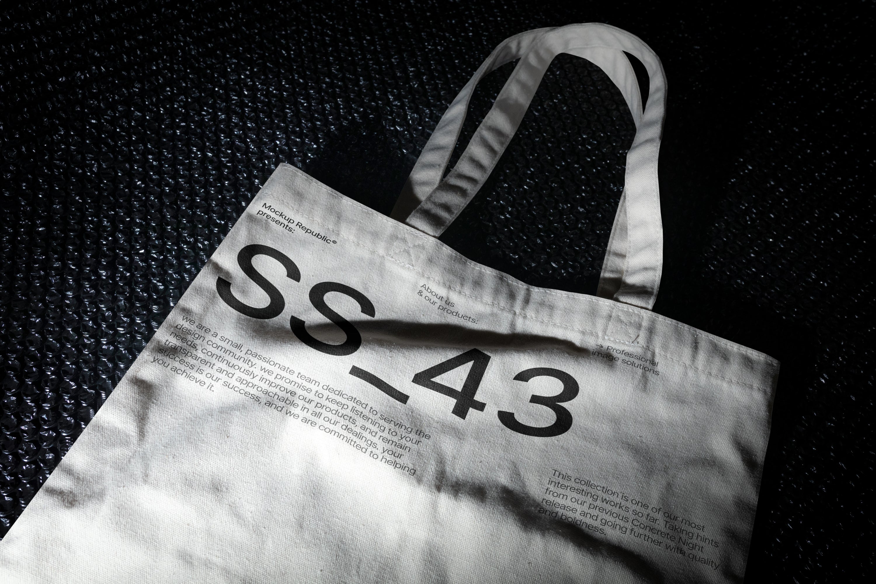 Tote Bag Mockup SS_43