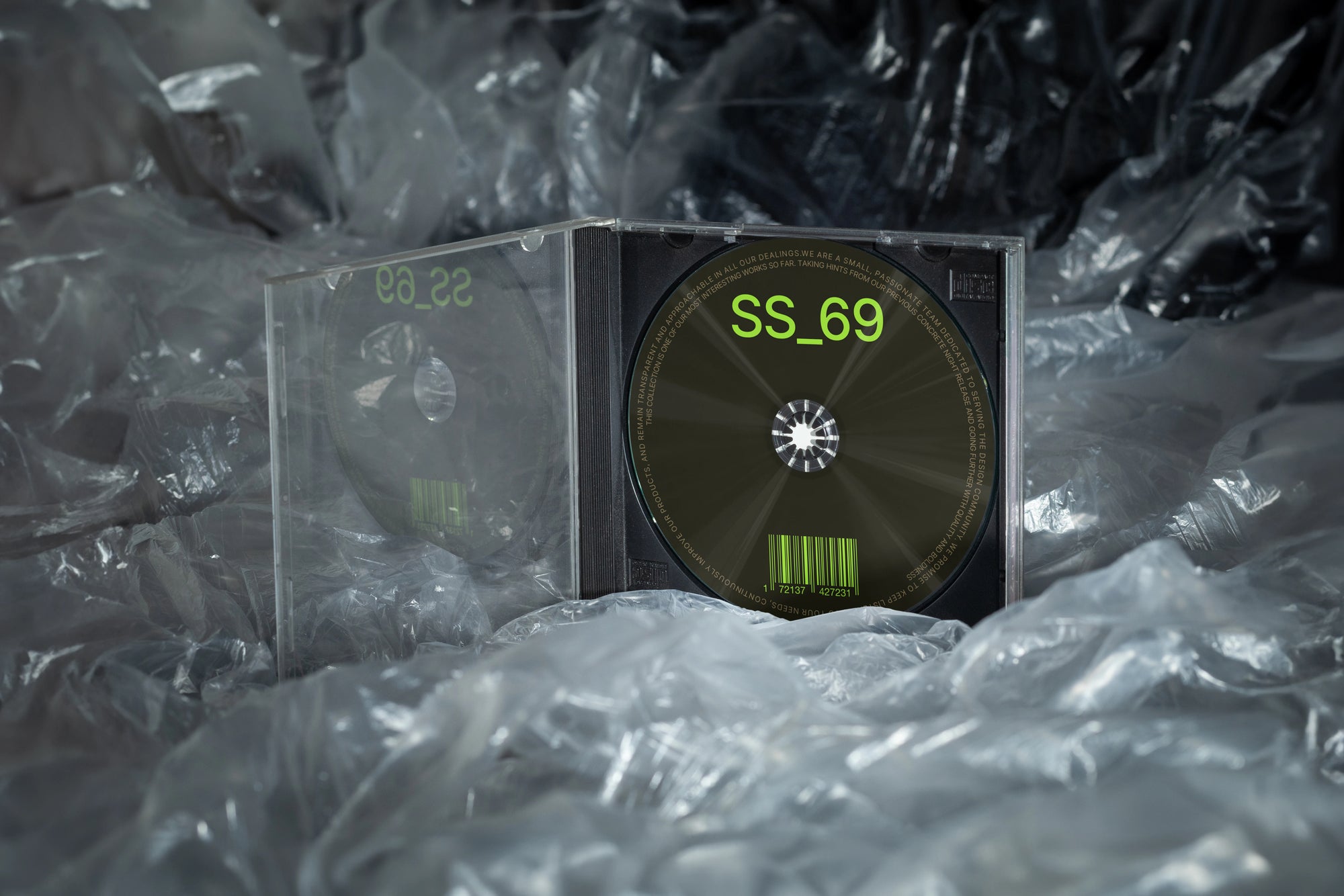 CD Mockup SS_69