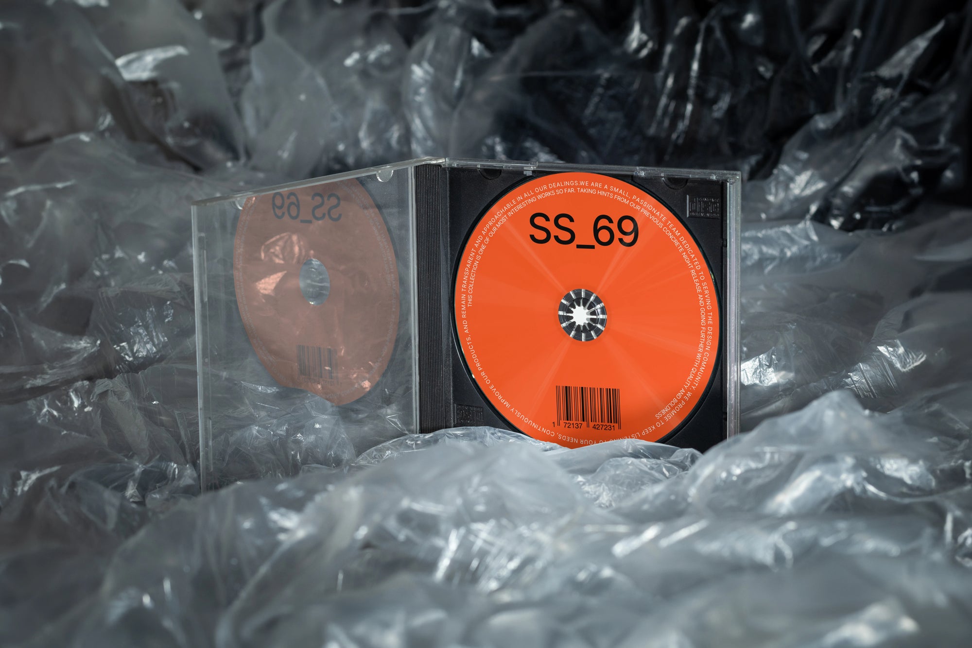 CD Mockup SS_69