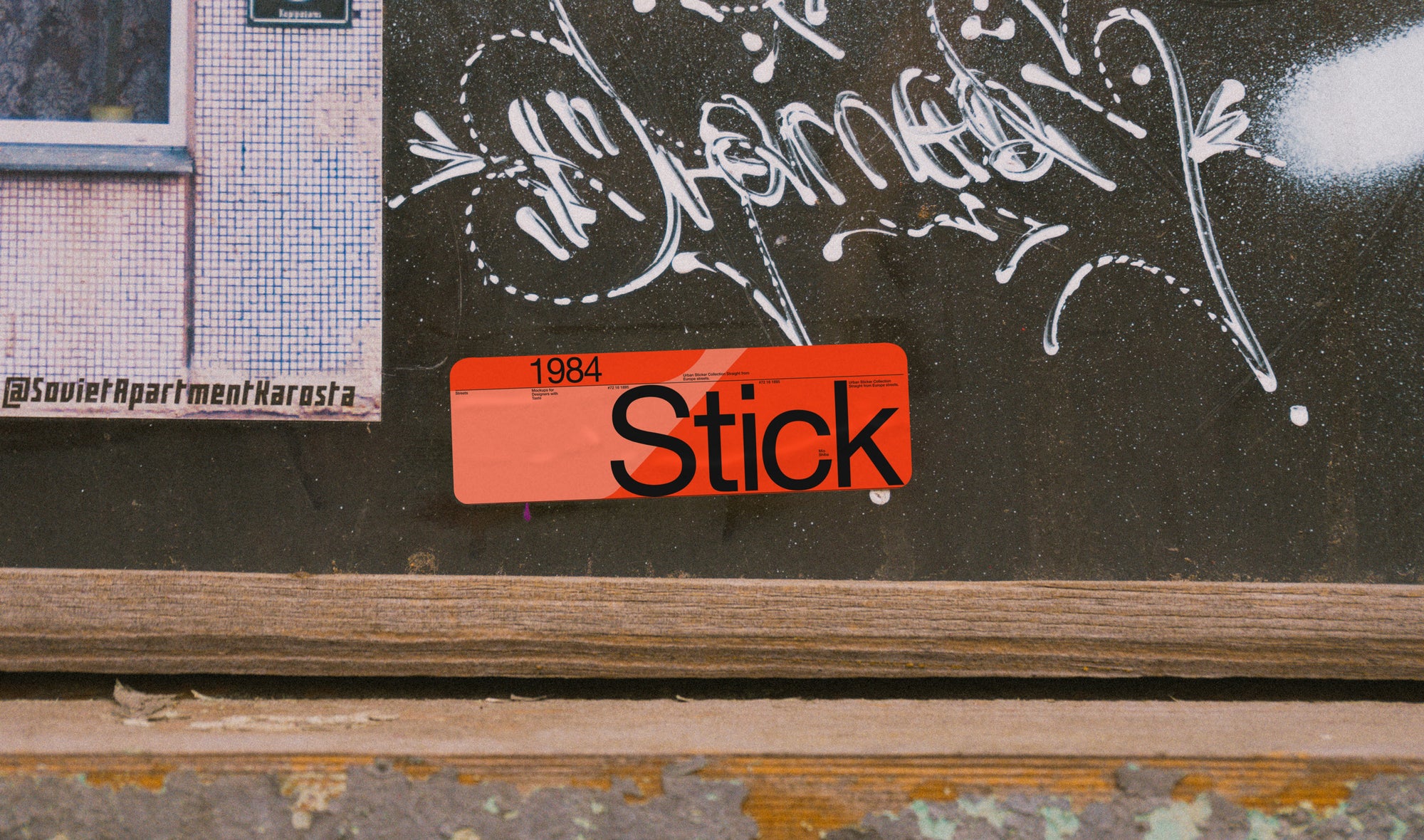 Urban Sticker Mockup ST_010